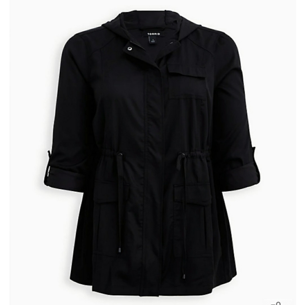 Black hooded Anoark